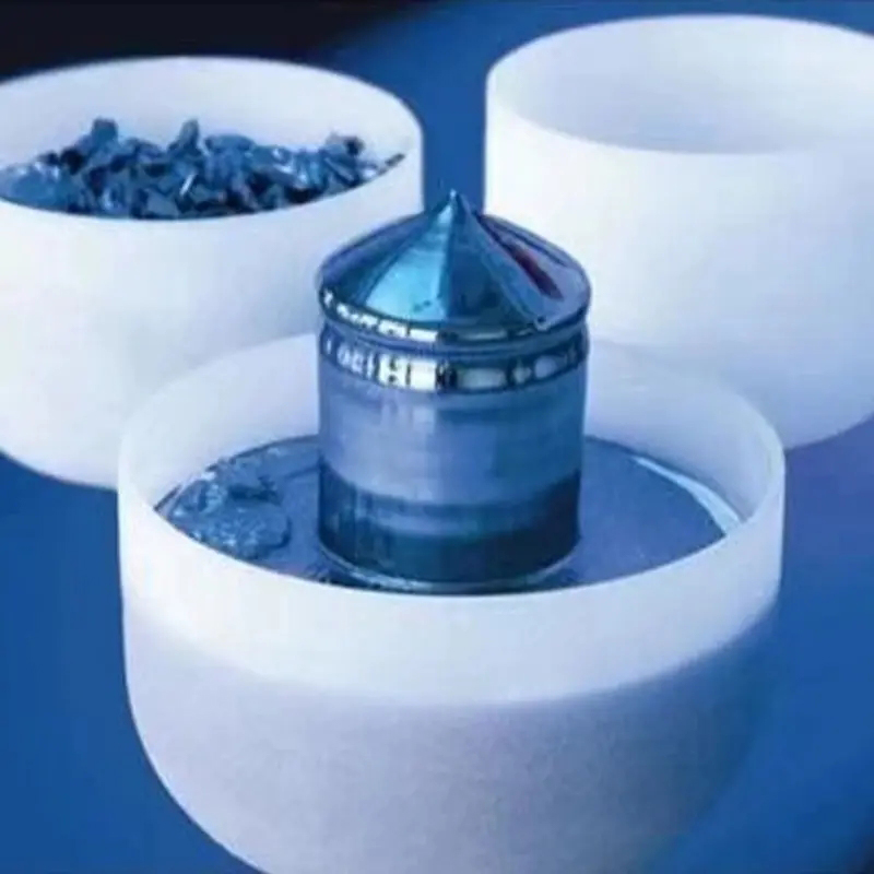 Halbleiter-Quarztiegel (Elektronikqualität). Halbleiter-Quarztiegel (Elektronikqualität).